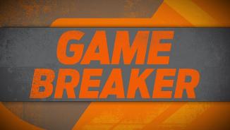 Davis dominates Buddy in Giant win